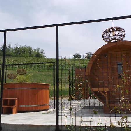 Sotto La Vigna Charm Stay Adults Only Vacation Suite Montegrosso dʼAsti Kültér fotó